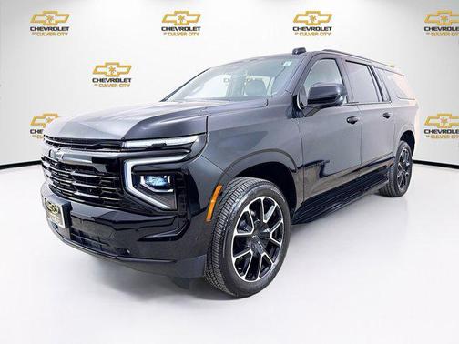 2025 Chevrolet Suburban RST