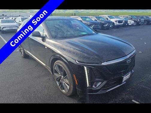 2024 Cadillac LYRIQ Sport