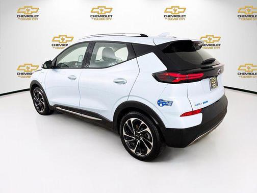 2022 Chevrolet Bolt EUV FWD Premier