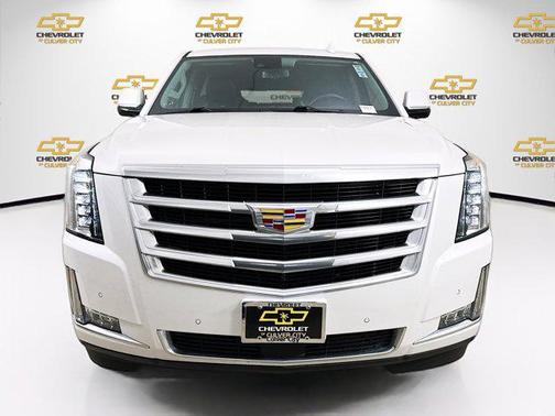 2020 Cadillac Escalade ESV Premium Luxury