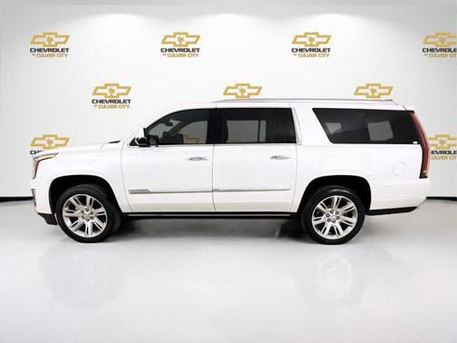 2020 Cadillac Escalade ESV Premium Luxury