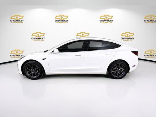 2018 Tesla Model 3 Mid Range