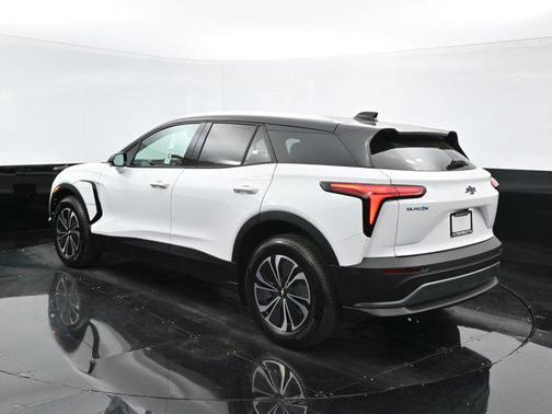 2025 Chevrolet Blazer EV AWD LT