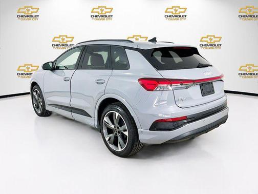 2024 Audi Q4 e-tron Premium Plus 55 quattro