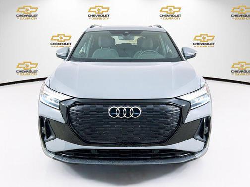 2024 Audi Q4 e-tron Premium Plus 55 quattro
