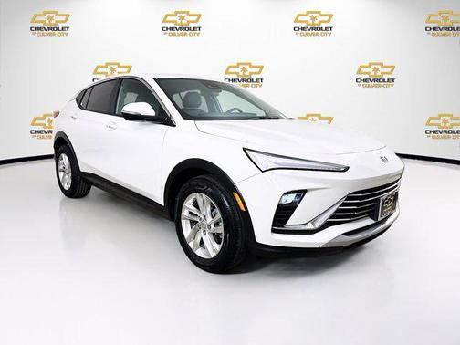 Summit White 2024 Buick Envista Preferred FWD