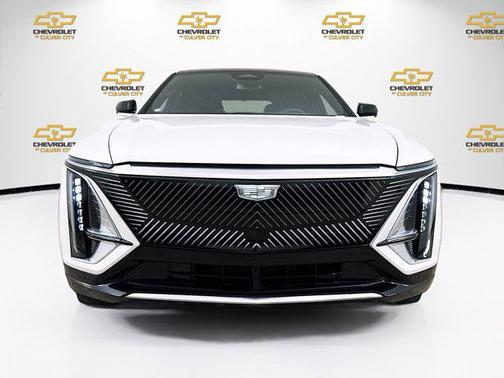 2024 Cadillac LYRIQ Tech