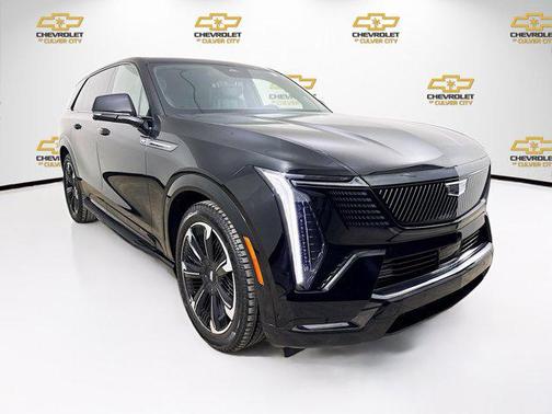 2025 Cadillac Escalade IQ Sport 2