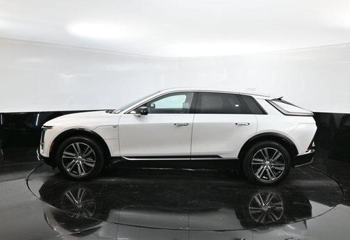 2024 Cadillac LYRIQ Luxury w/1SC