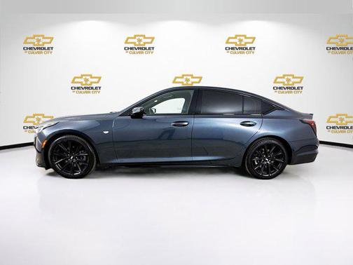 2022 Cadillac CT5 Sport