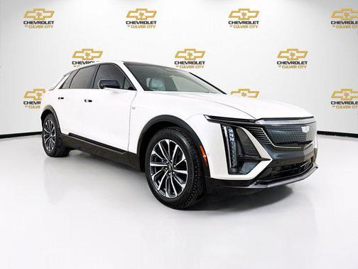 2024 Cadillac LYRIQ Sport