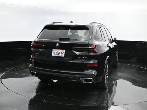 2025 BMW X5 sDrive40i