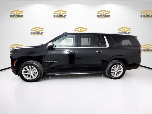Black 2026 Chevrolet Suburban Premier
