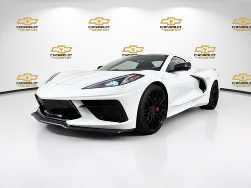 Arctic White 2020 Chevrolet Corvette Stingray w/1LT