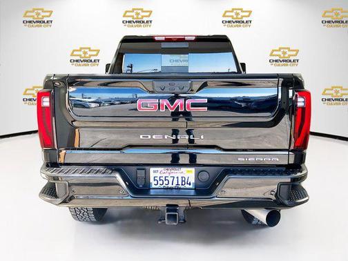2025 GMC Sierra 3500 Denali