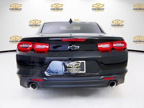 2023 Chevrolet Camaro RWD Coupe LT1