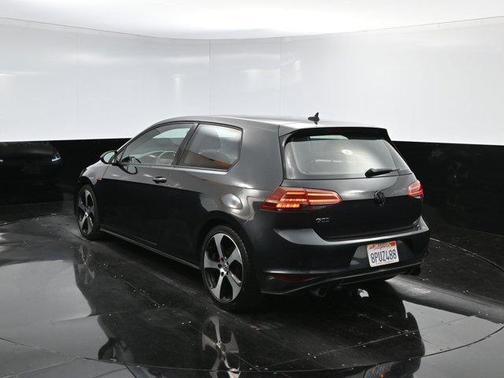 2015 Volkswagen Golf GTI 2.0T S 4-Door