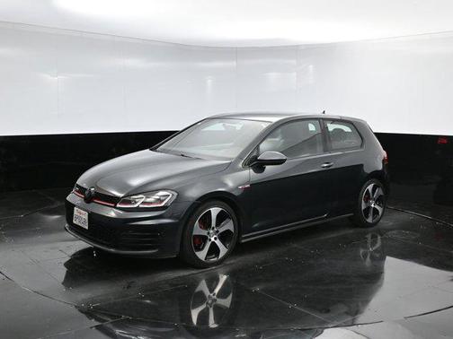 2015 Volkswagen Golf GTI 2.0T S 4-Door