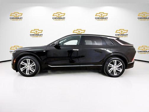 2024 Cadillac LYRIQ Tech