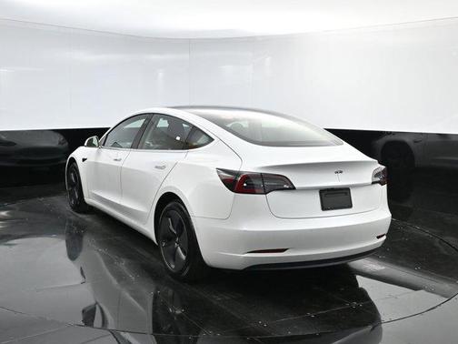 2020 Tesla Model 3 Standard Range