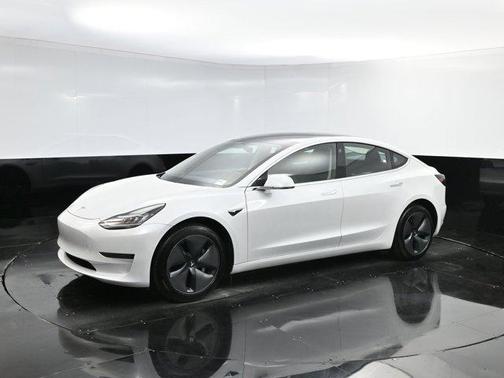 2020 Tesla Model 3 Standard Range