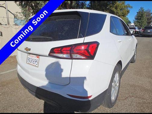 2022 Chevrolet Equinox LS