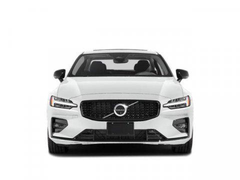 2024 Volvo S60 B5 Plus Black Edition