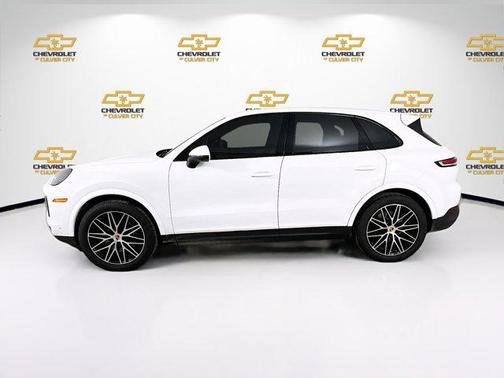 2025 Porsche Cayenne Cayenne