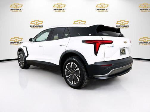 Summit White 2024 Chevrolet Blazer EV eAWD LT