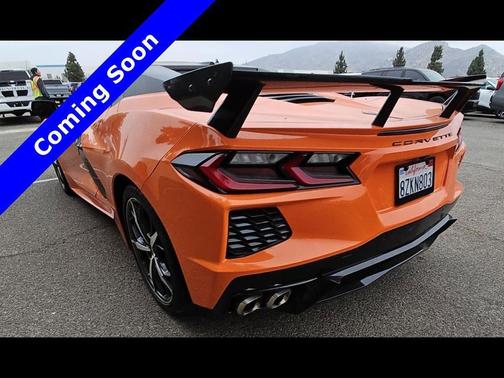 Amplify Orange Tintcoat 2022 Chevrolet Corvette Stingray w/1LT