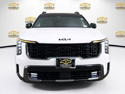 Glacial White Pearl 2025 Kia Sorento SX