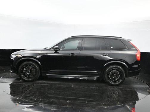 2020 Volvo XC90 T6 R-Design