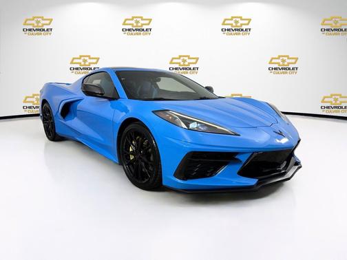 Rapid Blue 2023 Chevrolet Corvette Stingray w/3LT