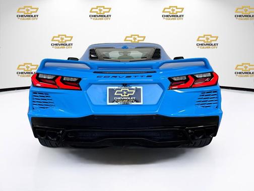 Rapid Blue 2023 Chevrolet Corvette Stingray w/3LT