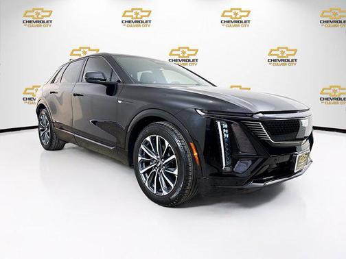 2024 Cadillac LYRIQ Sport