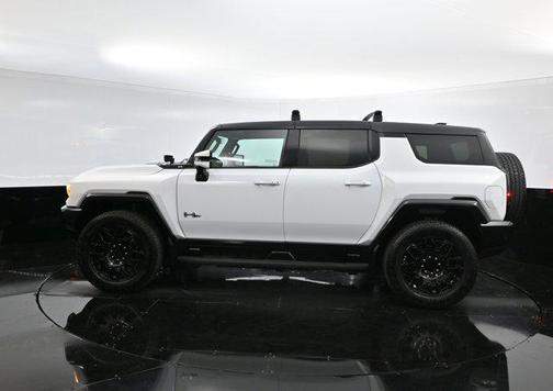 2024 GMC HUMMER EV SUV 2X