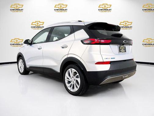2022 Chevrolet Bolt EUV FWD LT