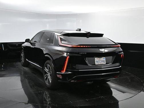 2024 Cadillac LYRIQ Luxury w/1SC