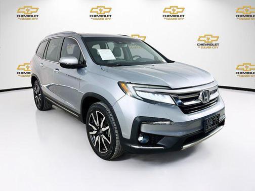 2019 Honda Pilot Touring 8-Passenger