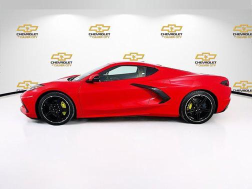 2022 Chevrolet Corvette Stingray w/2LT