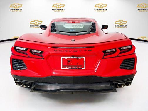 2022 Chevrolet Corvette Stingray w/2LT