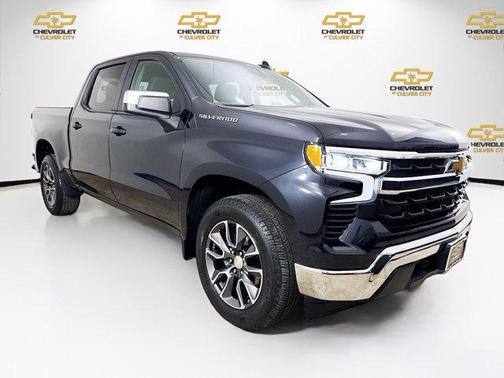 Dark Ash Metallic 2022 Chevrolet Silverado 1500 LT