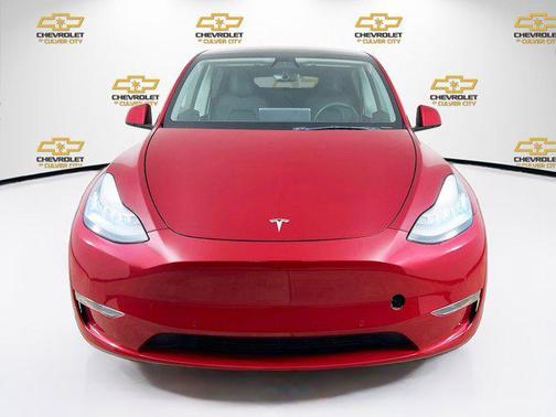 2021 Tesla Model Y Standard Range Rear-Wheel Drive