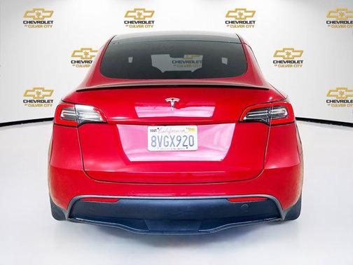 2021 Tesla Model Y Standard Range Rear-Wheel Drive
