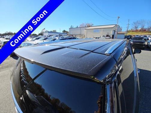 2025 Cadillac Escalade ESV Premium Luxury