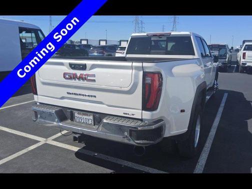 White Frost Tricoat 2024 GMC Sierra 3500 SLT