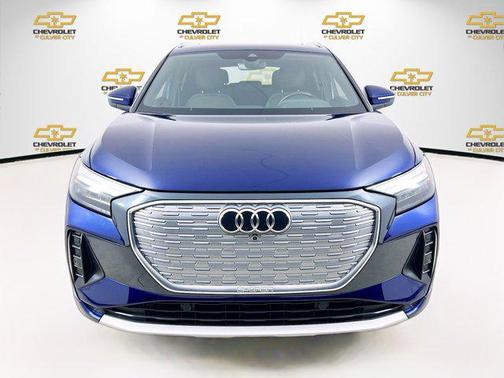2022 Audi e-tron Premium