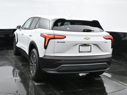 2025 Chevrolet Blazer EV AWD LT