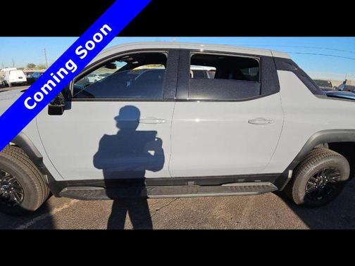 2025 Chevrolet Silverado EV LT