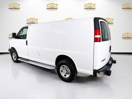 2024 Chevrolet Express 2500 RWD 2500 Regular Wheelbase WT